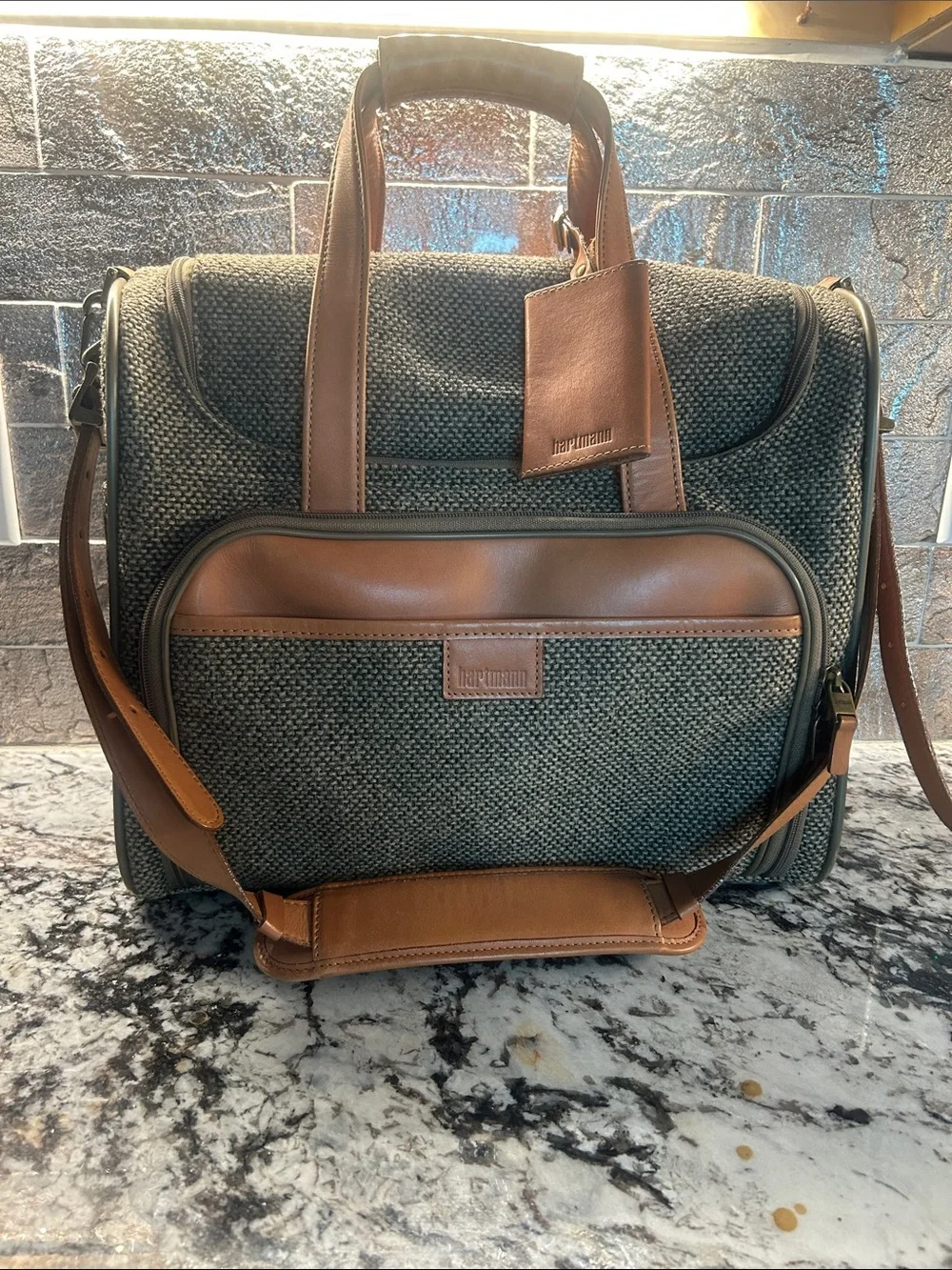 Hartmann sturdy travel pairs